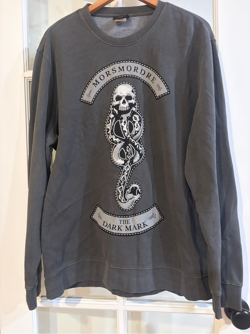 Harry Potter Dark Mark Morsmordre Gray Crewneck Sweatshirt Universal Studios